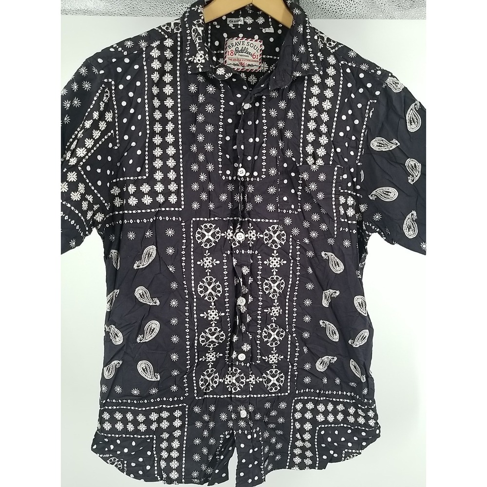 Brave Soul Peddlers Mens Large Short Sleeve Button Up Black Paisley Cotton Shirt